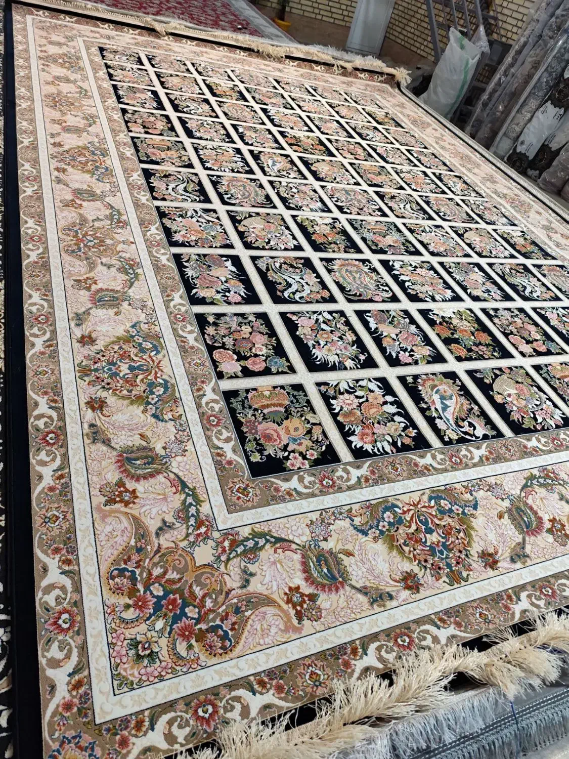 فرش ۱۲،۹،۶متری ۲۰مدل ۲۰رنگ بندی خاص ۱۲۰۰شانه|فرش|خرم‌آباد, |دیوار