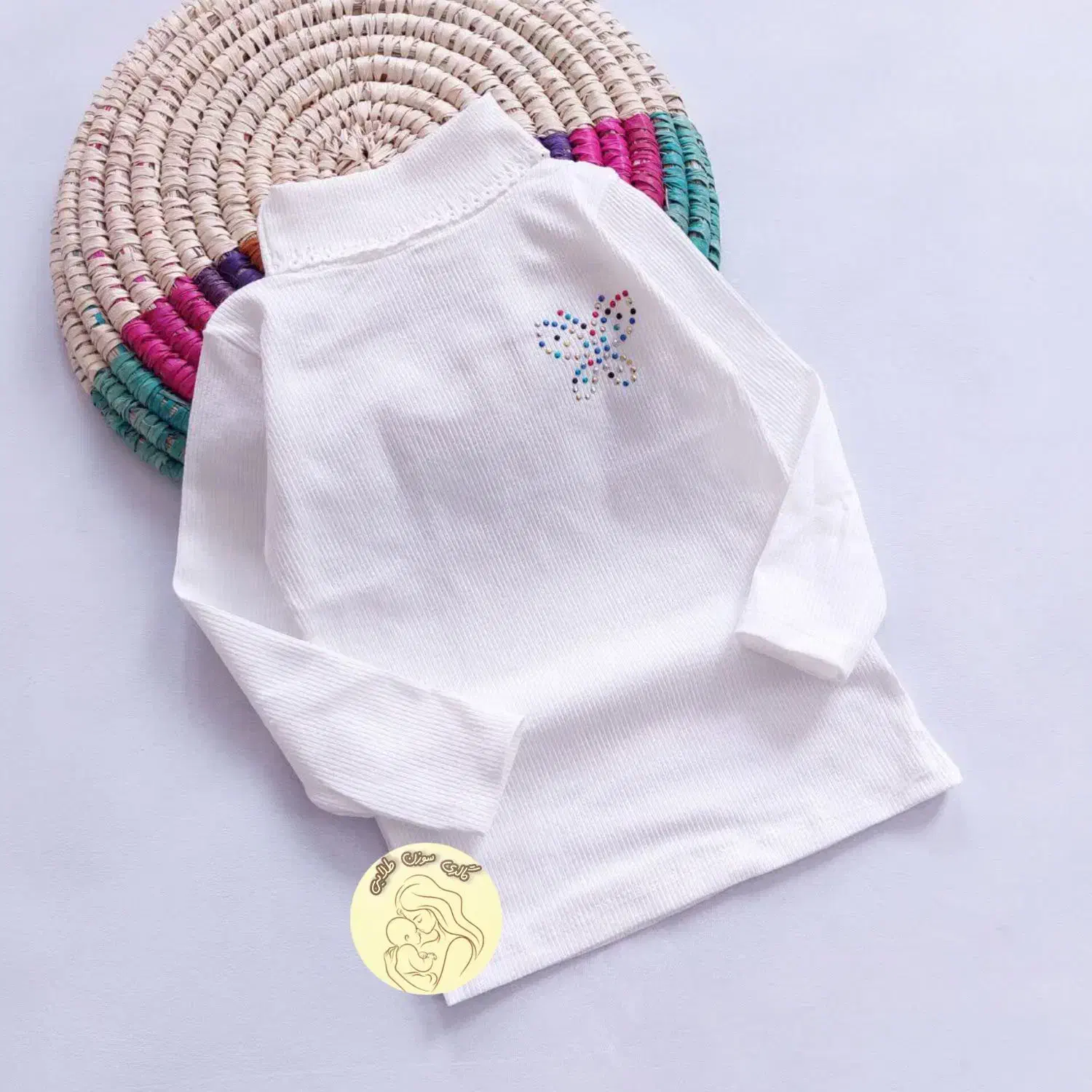 بلوز سفید یقه اسکی دخترانه|کفش و لباس بچه|مشهد, شهید هاشمی نژاد|دیوار