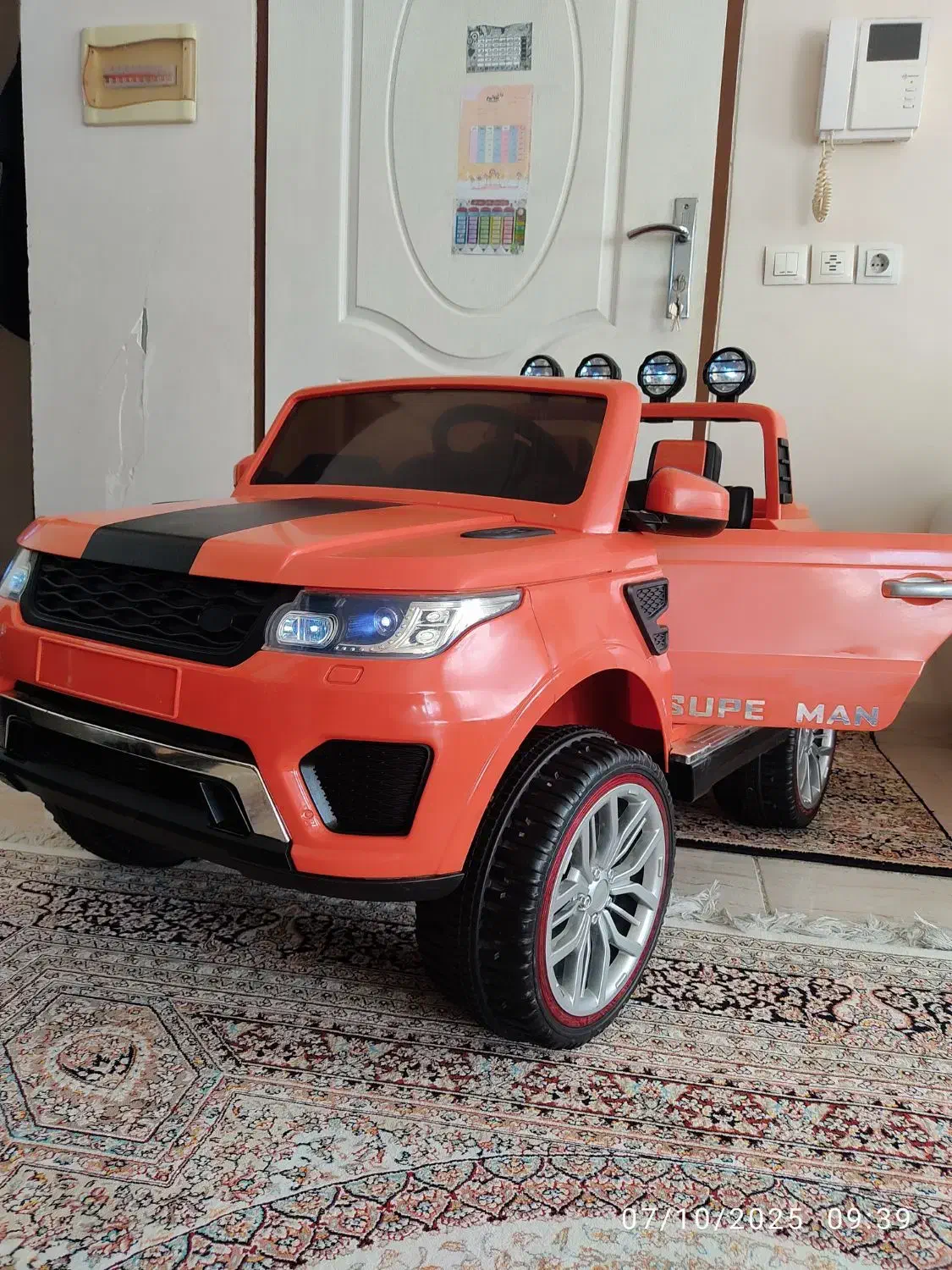 ماشین شارژی شاسی بلند رپتور اورجینال|اسباب‌بازی بچه|تبریز, |دیوار