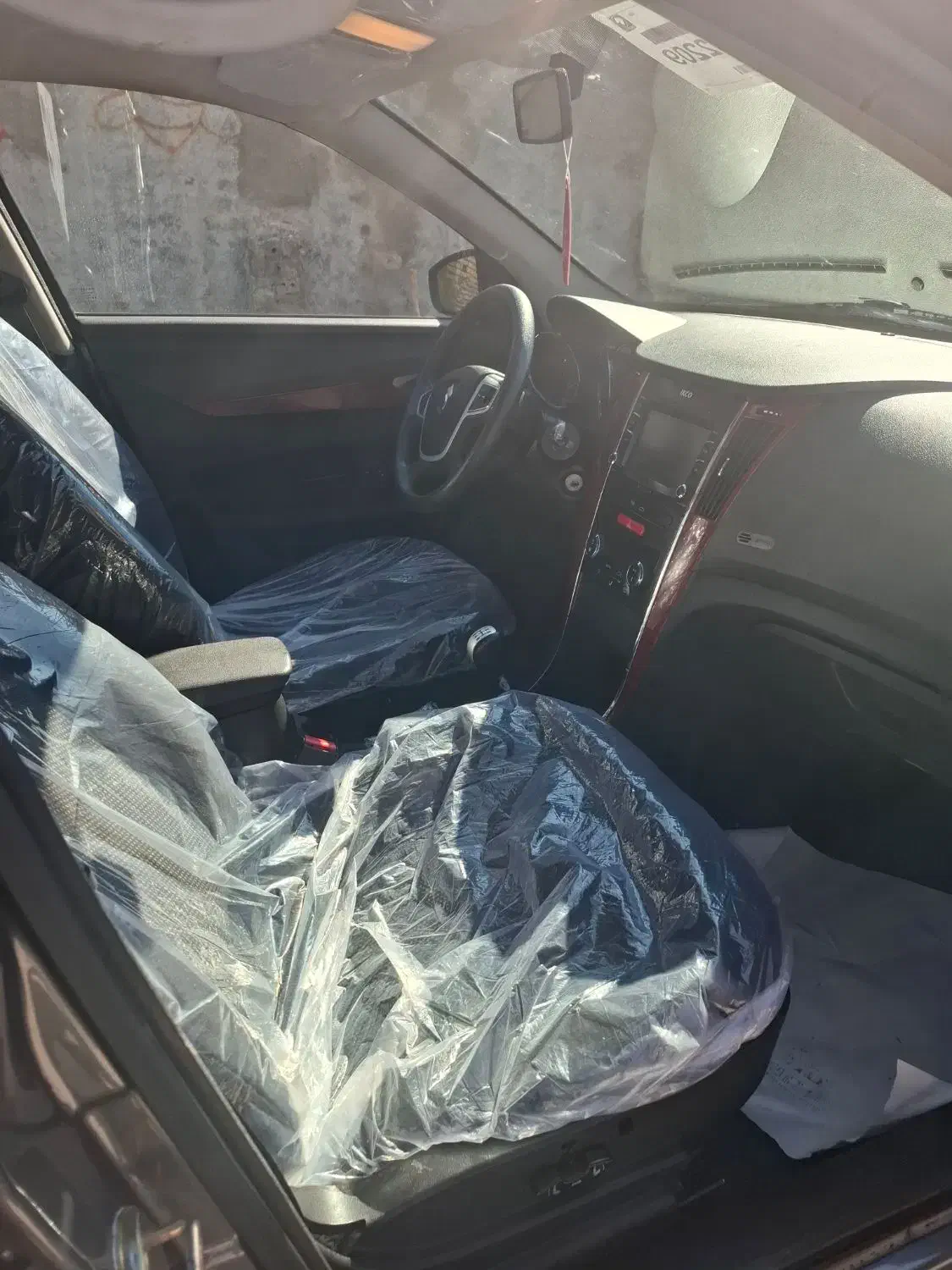 دنا پلاس ۵ دنده چهارچرخ دیسک|خودرو سواری و وانت|زرقان, |دیوار