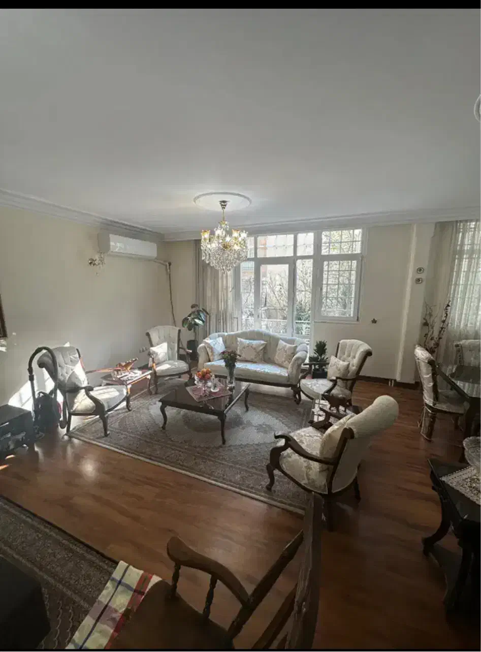 ۱۲۸متر/۲خواب/حیاط در اختیار/شهرک غرب