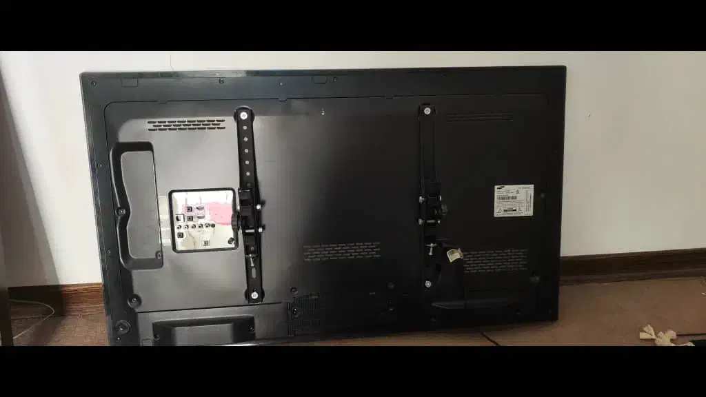 ال ای دی سامسونگ۴۶|تلویزیون و پروژکتور|هشتگرد, شهرک صبا سوله|دیوار