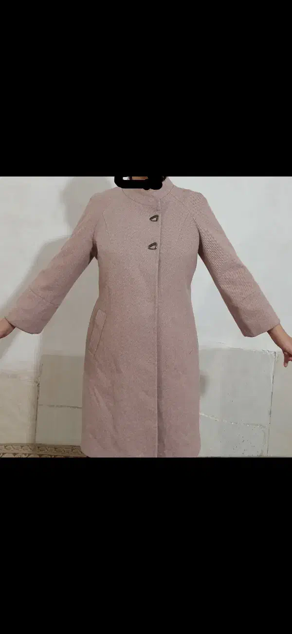 سه تا پیراهن مجلسی و پالتو و بدلیجات|لباس|خرمآباد, |دیوار