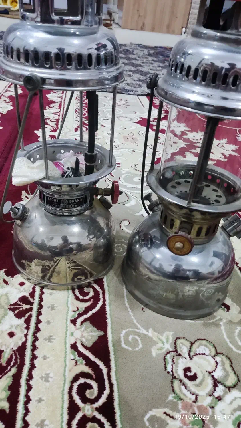 چراغ‌زنبوری|کلکسیون اشیاء عتیقه|سنندج, |دیوار