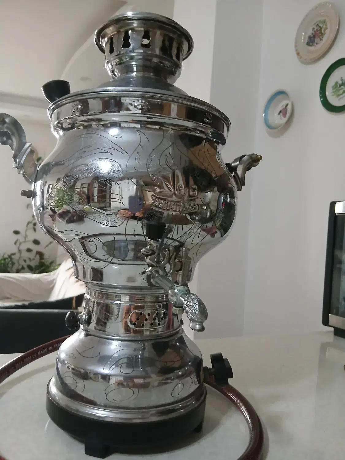 سماور۴لیتر تمیززیبا|سماور، چایساز، قهوهساز|رشت, رودبارتان|دیوار