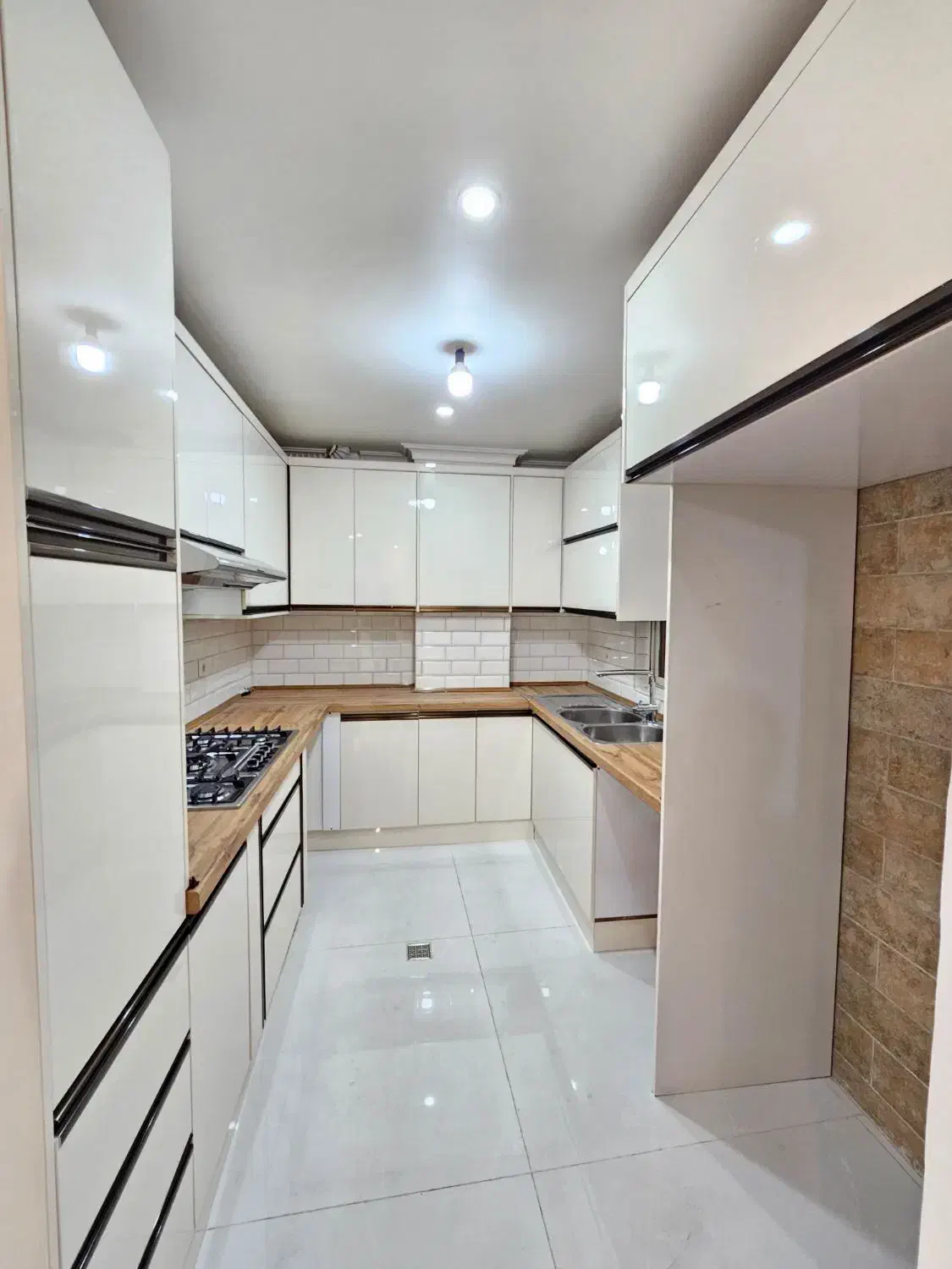 ۷۶ متر دو خواب ۱۰ واحدی اشرفی اصفهانی|فروش آپارتمان|تهران, پونک|دیوار