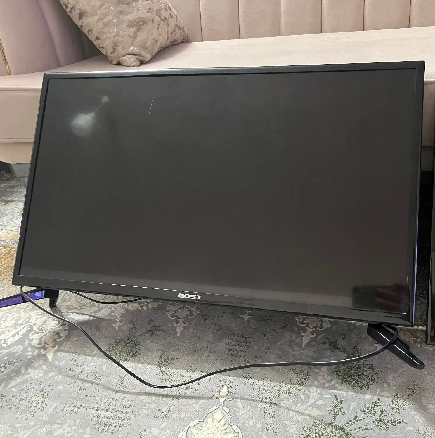 تلویزیون|تلویزیون و پروژکتور|قم, علی آباد سعدگان|دیوار