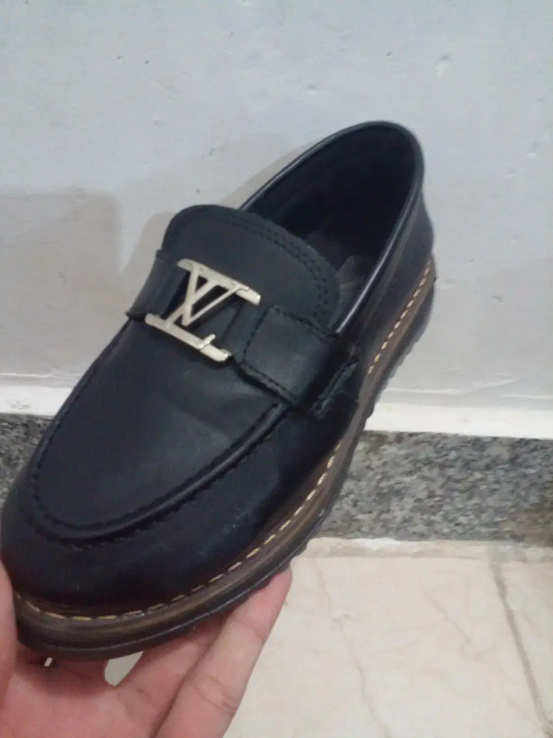 کفشنو|کیف، کفش، کمربند|خرمآباد, |دیوار