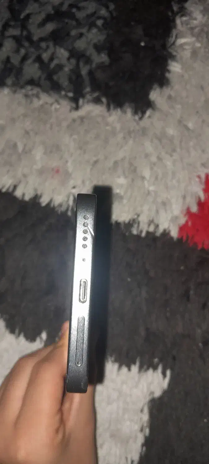 گوشی|موبایل|آباده, |دیوار