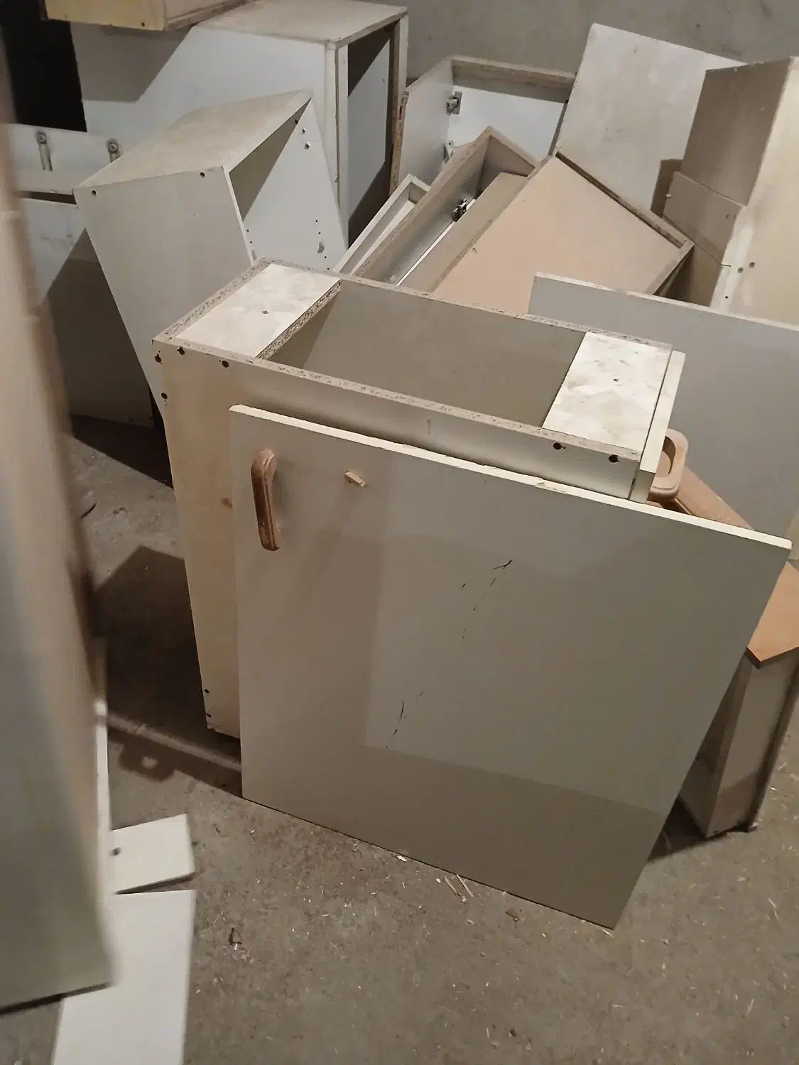 کابینت دست دوم|مصالح و تجهیزات ساختمان|سلطانیه, |دیوار