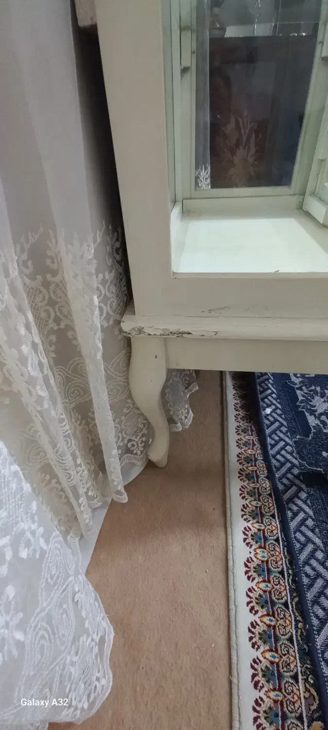 گنجه کرم رنگ ۴ طبقه|بوفه، ویترین، کنسول|مشهد, آبادگران|دیوار