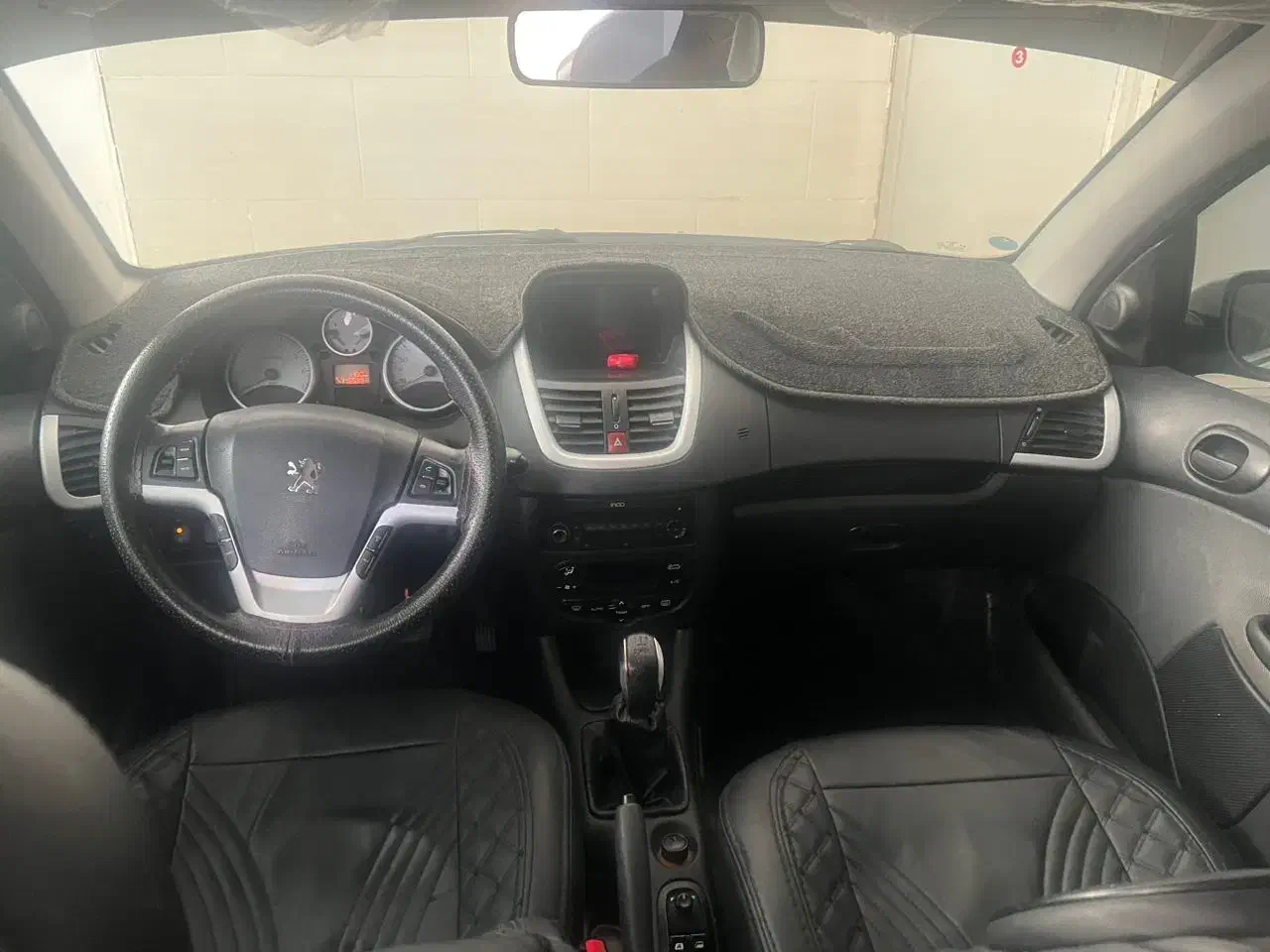 207|خودرو کلاسیک|بندر دیر, |دیوار