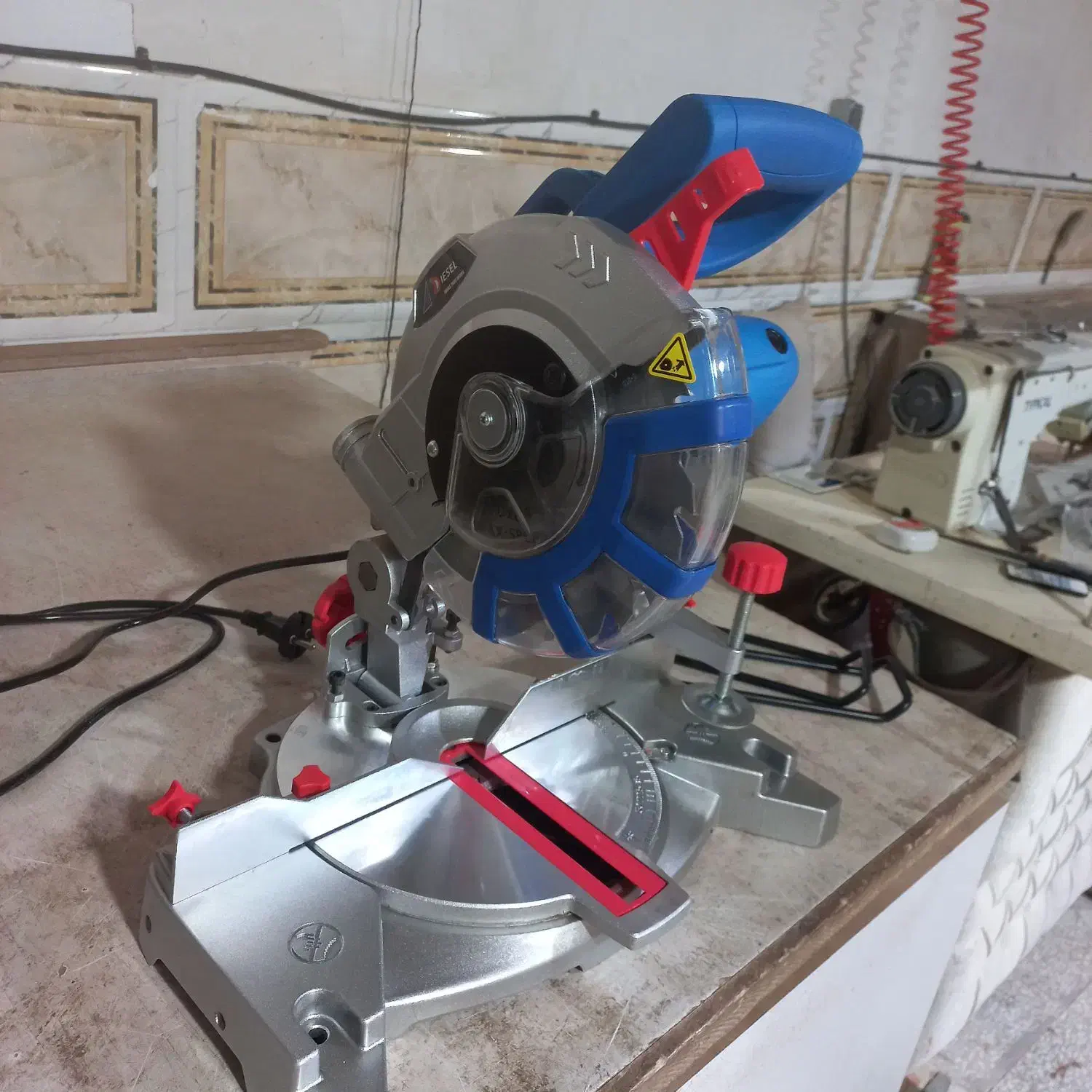 اره فارسی بر ۲۱ سانت|ابزارآلات|کاشان, فاز ۲ ناجی آباد|دیوار