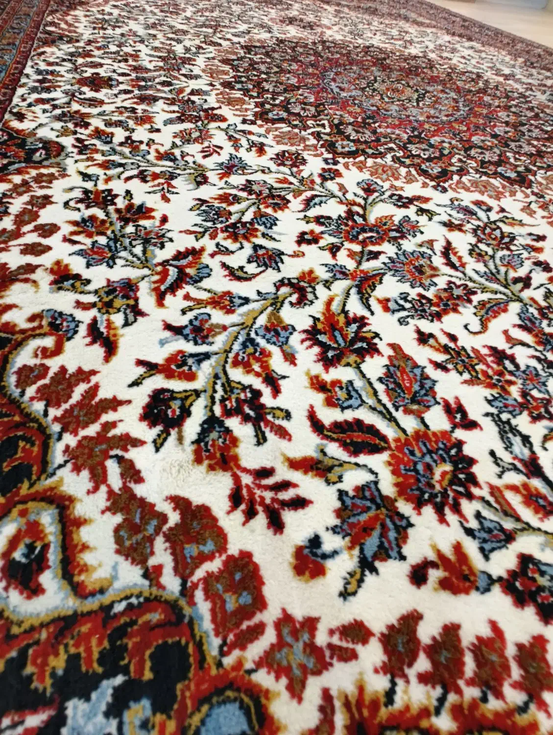 فرش ۹متری|فرش|صومعه‌سرا, |دیوار