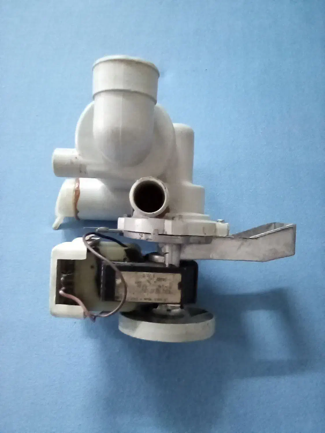 پمپ لباسشوئی ارج قدیمی درورامین|ماشین لباسشویی و خشک‌کن لباس|ورامین, ورامین|دیوار