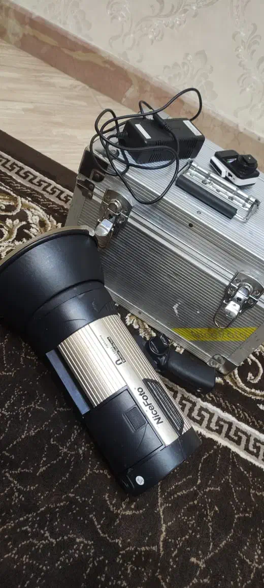 فلاش پرتابل نایس فتو 680ژول|دوربین عکاسی و فیلمبرداری|فومن, |دیوار