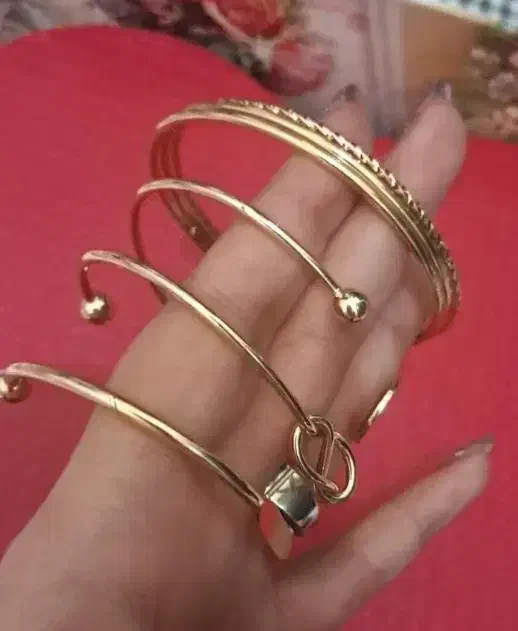 ساعت بنگل انگشتر|بدلیجات|ساوه, |دیوار