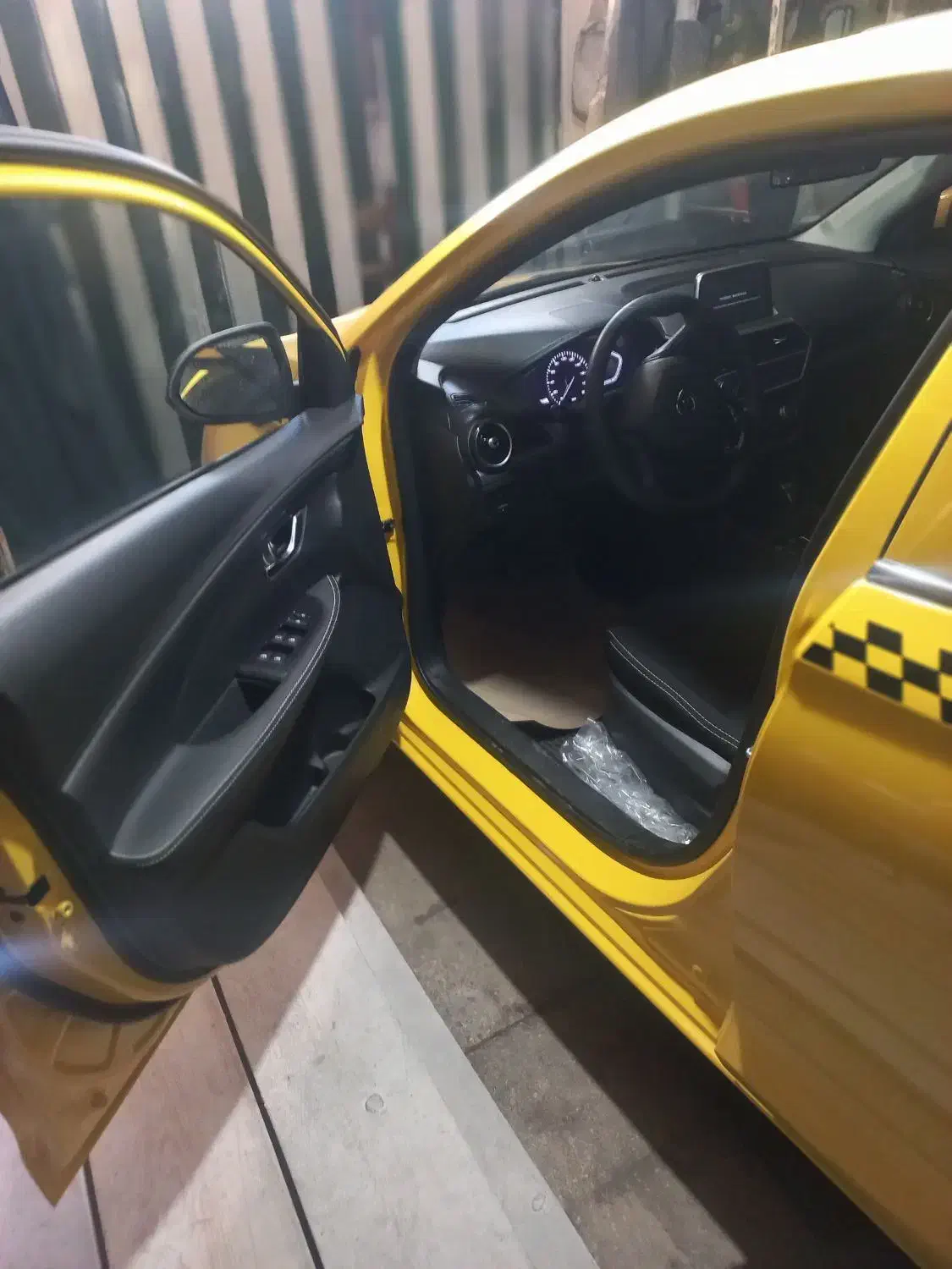 b511 تاکسی|خودرو سواری و وانت|همدان, |دیوار