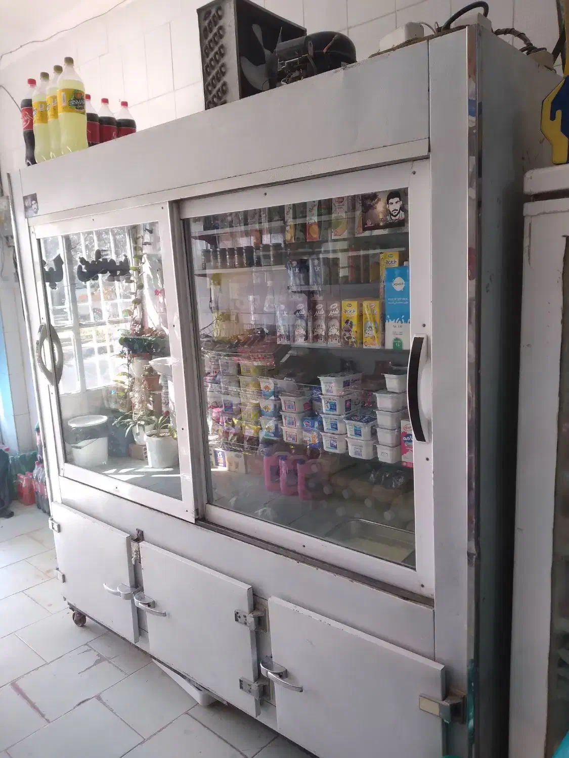 یخچال ۲ متری فروشی موتور تازه عوض شده فن هم|یخچال و فریزر|بردسکن, |دیوار