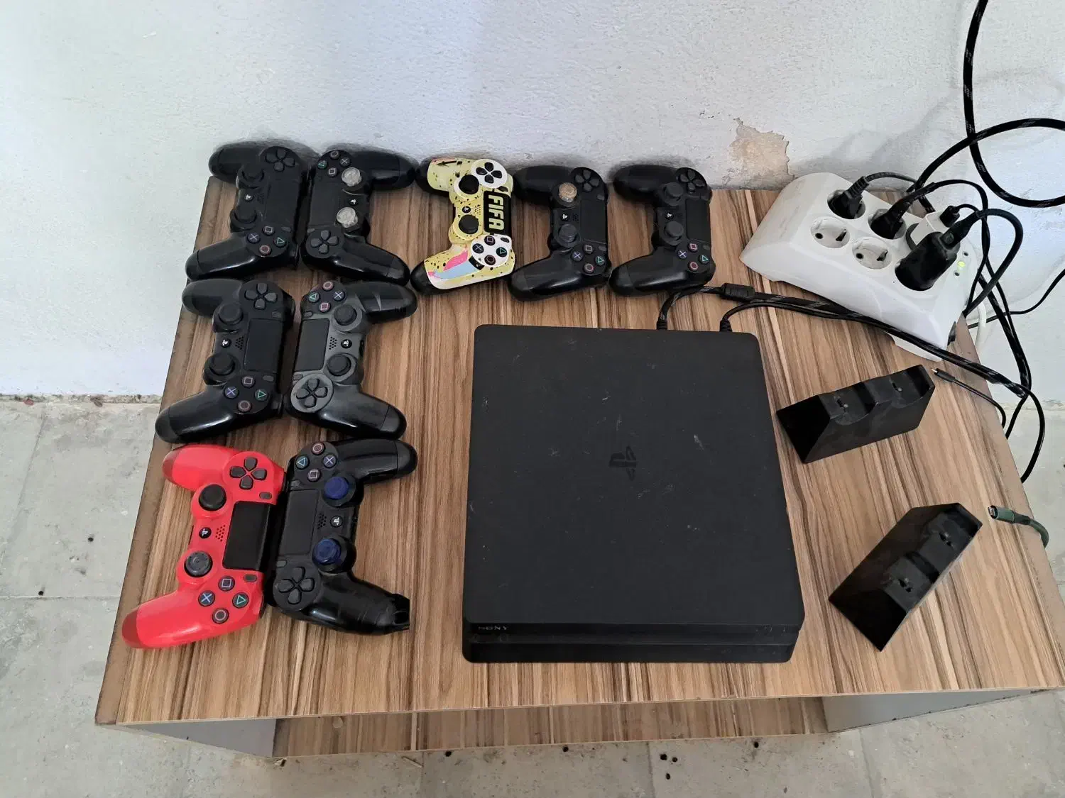 فروش2عدد ps4و1عددps5به همراه3عددTw|کنسول، بازی ویدئویی و آنلاین|نورآباد ممسنی, |دیوار