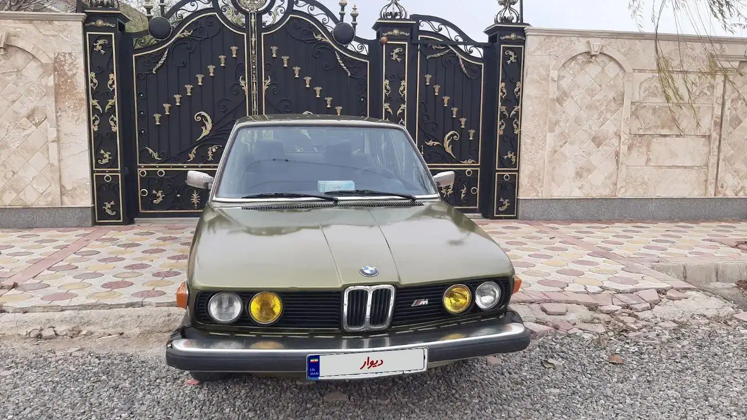 بی ام و ۵۱۸ سپر آمریکایی|خودرو کلاسیک|سرخه حصار, |دیوار