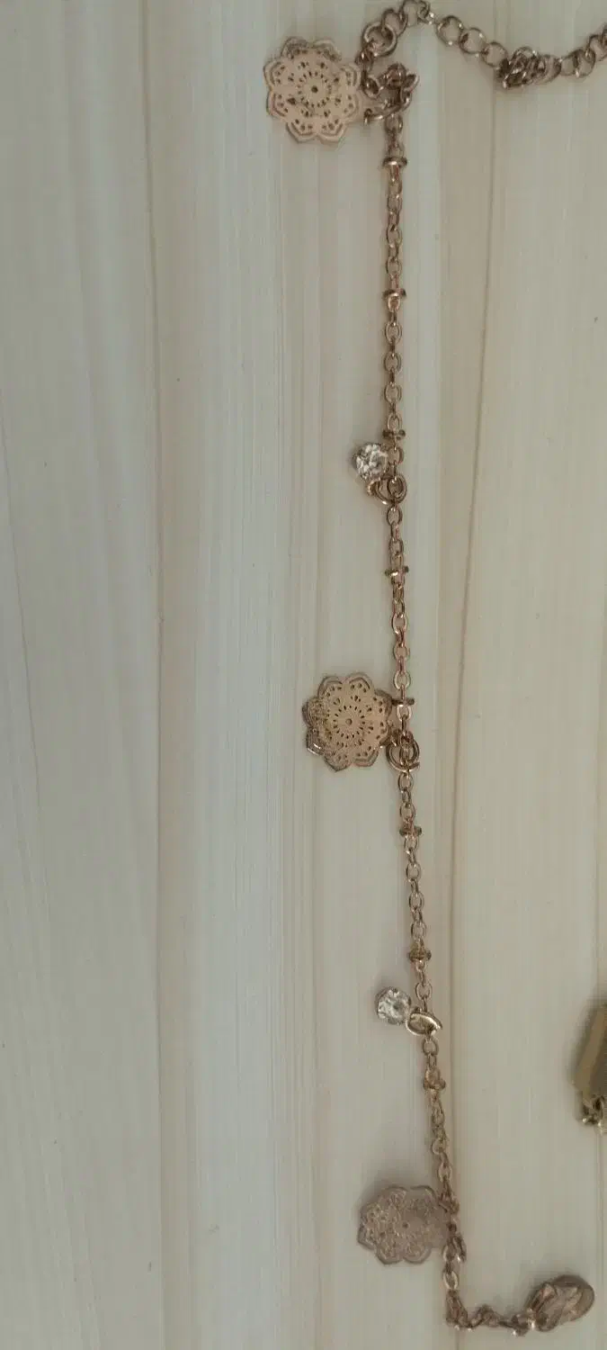 دستبندهای مرواریدی و زنجیری زنانه شیک|بدلیجات|نیشابور, شهرک رسولی|دیوار