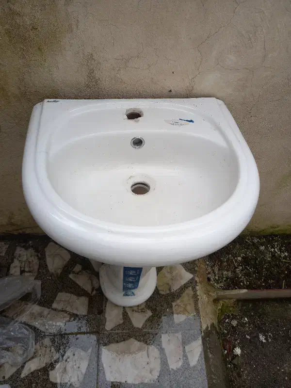 روشویی|لوازم سرویس بهداشتی|لاهیجان, بوجایه|دیوار