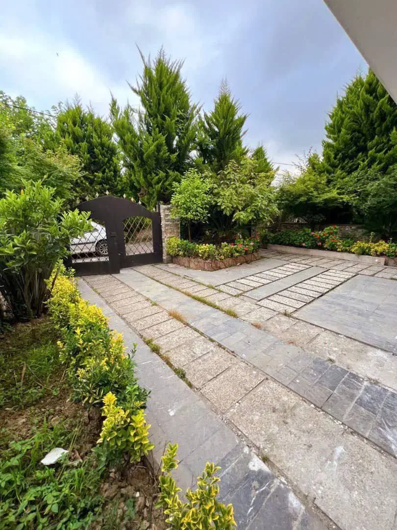 خونهباغ ۲۶۰متری سنددار شهرکی|فروش خانه و ویلا|رویان, |دیوار