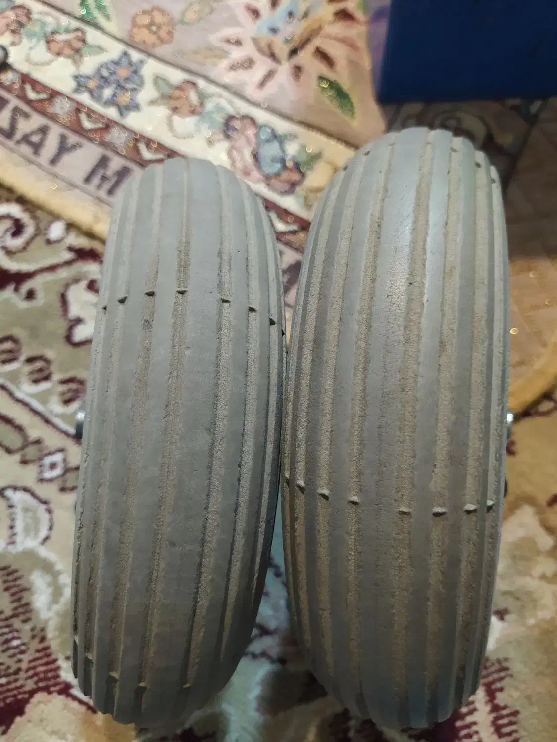 چرخ جلو ویلچر بادی|پزشکی|ملایر, |دیوار