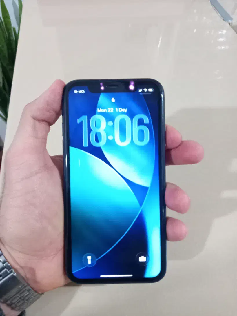 آیفون ۱۱|موبایل|اهر, |دیوار