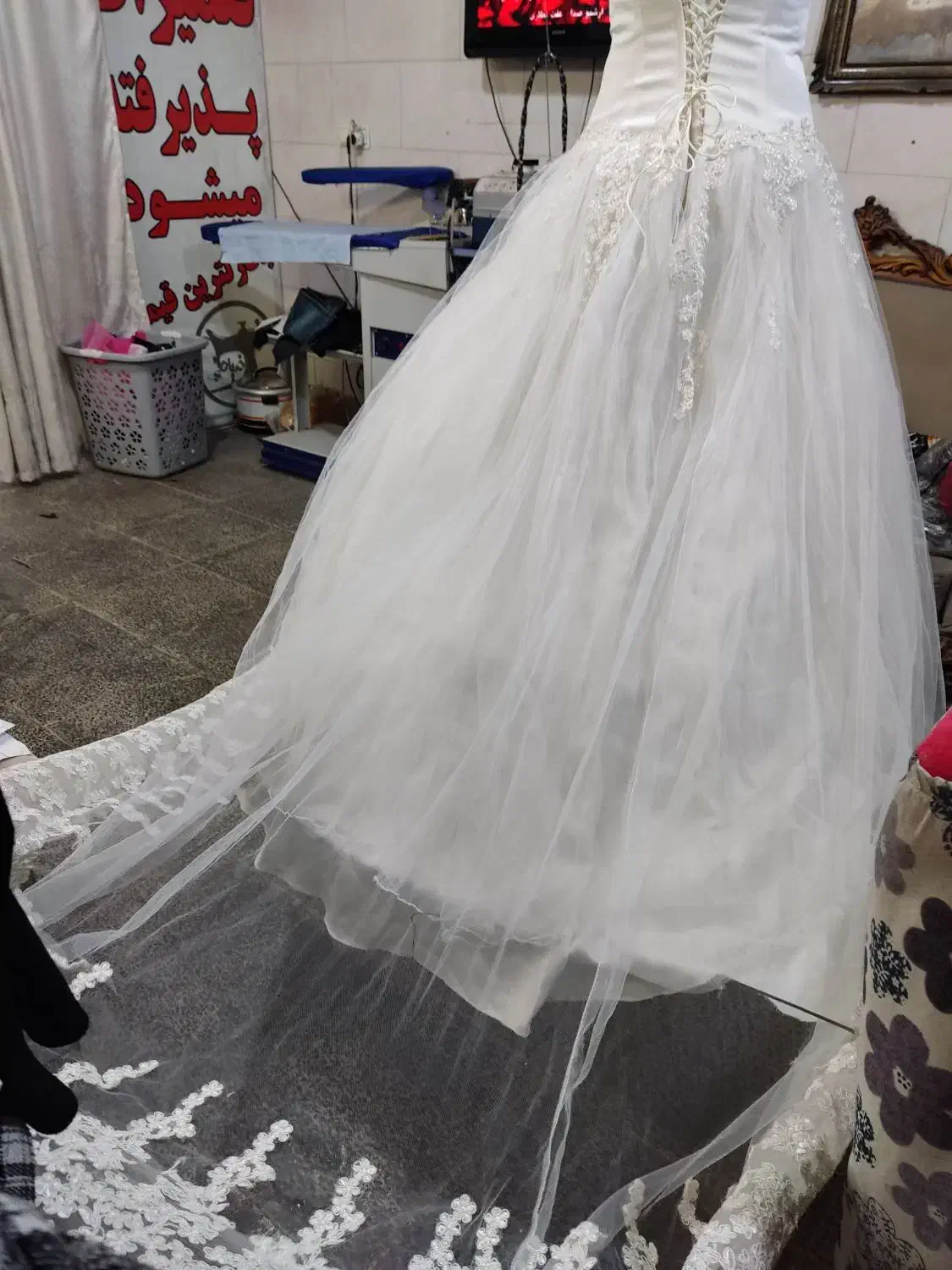 دو عدد لباس عروس نو سایز ۳۸ تا۴۲ مکرومه  دوزی|لباس|فردیس, شهرک شهید حسینی|دیوار