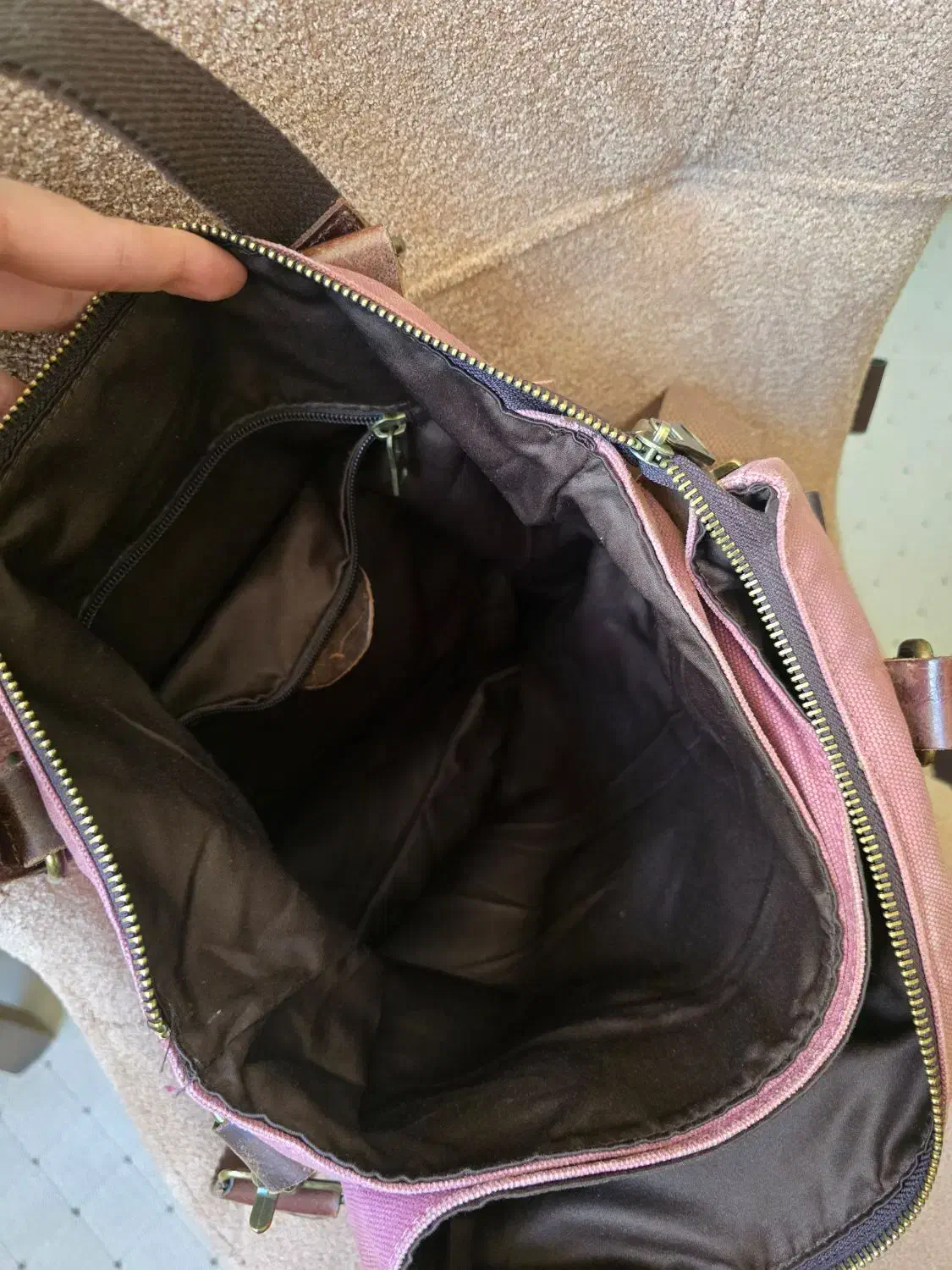 کیف رو دوشی جادار|کیف، کفش، کمربند|شاهین‌شهر, فردوسی|دیوار