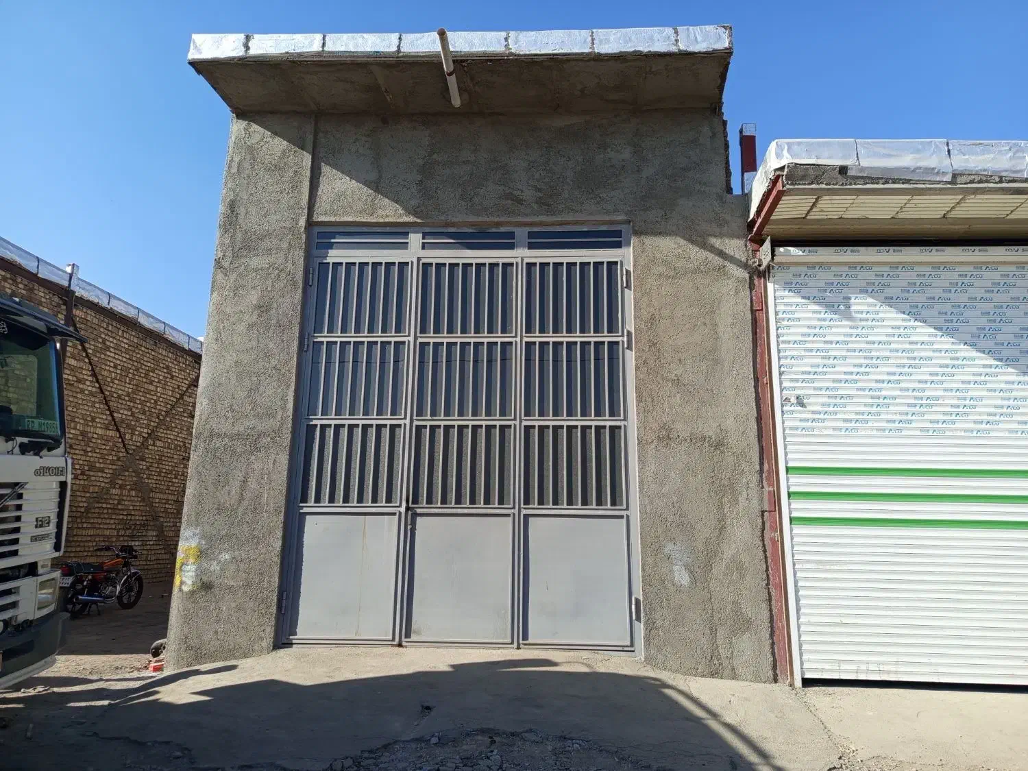 رهن اجاره مغازه شهرک صنعتی با بهترین موقعیت توافقی|اجارهٔ مغازه و غرفه|کنگاور, |دیوار