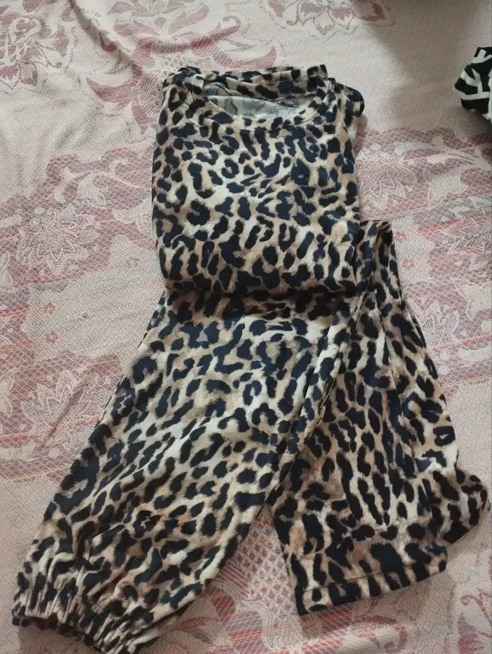 لباس ست وارداتی|لباس|قم, صفائیه|دیوار