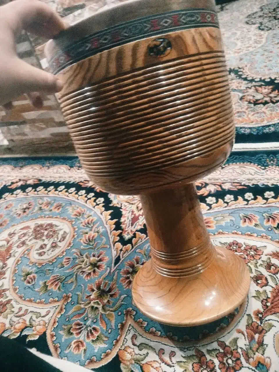 تنبک شبرانی|سازهای سنتی|خرمآباد, |دیوار