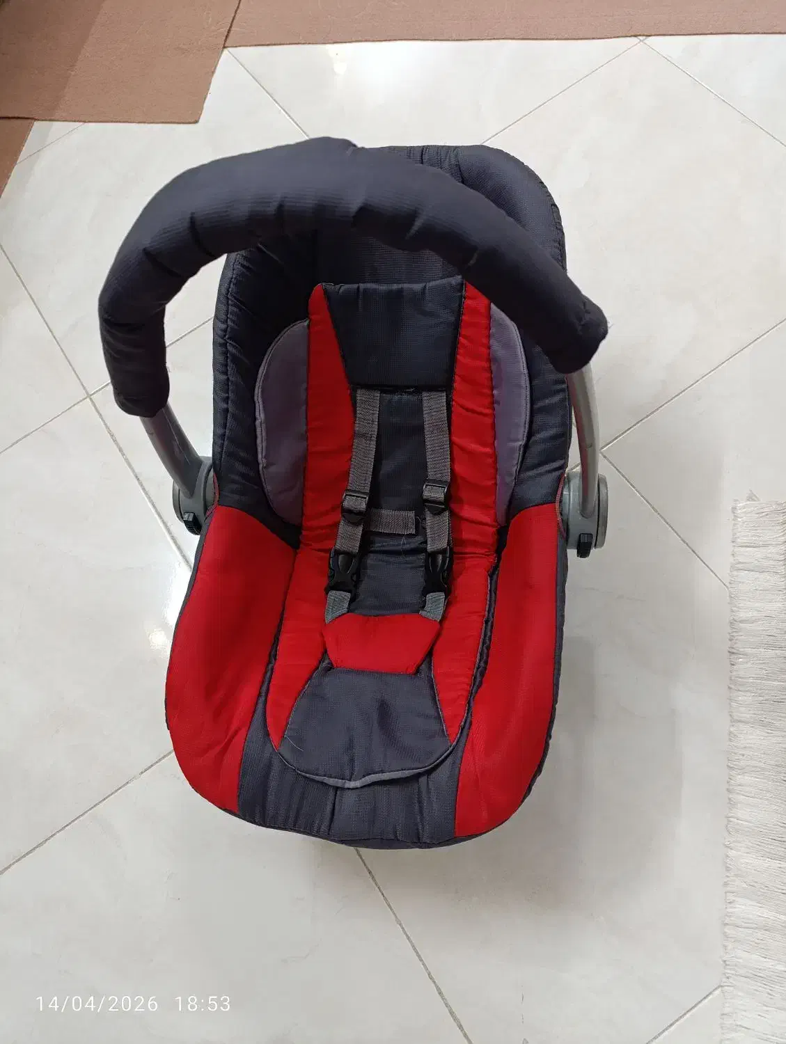 کریر|کالسکه و لوازم جانبی|کاشمر, |دیوار