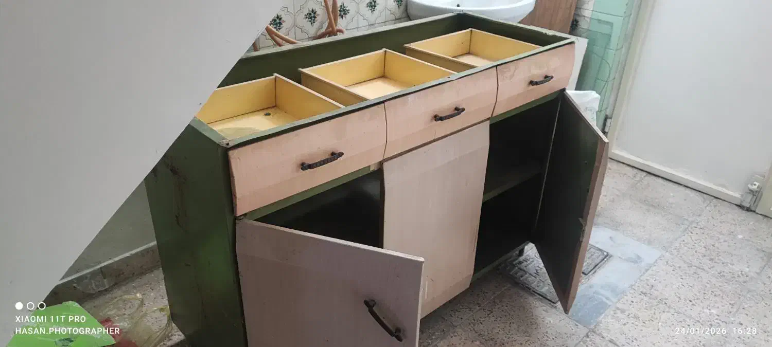 کابینت فلزی کارکرده|میز و صندلی غذاخوری|تهران, شادآباد|دیوار