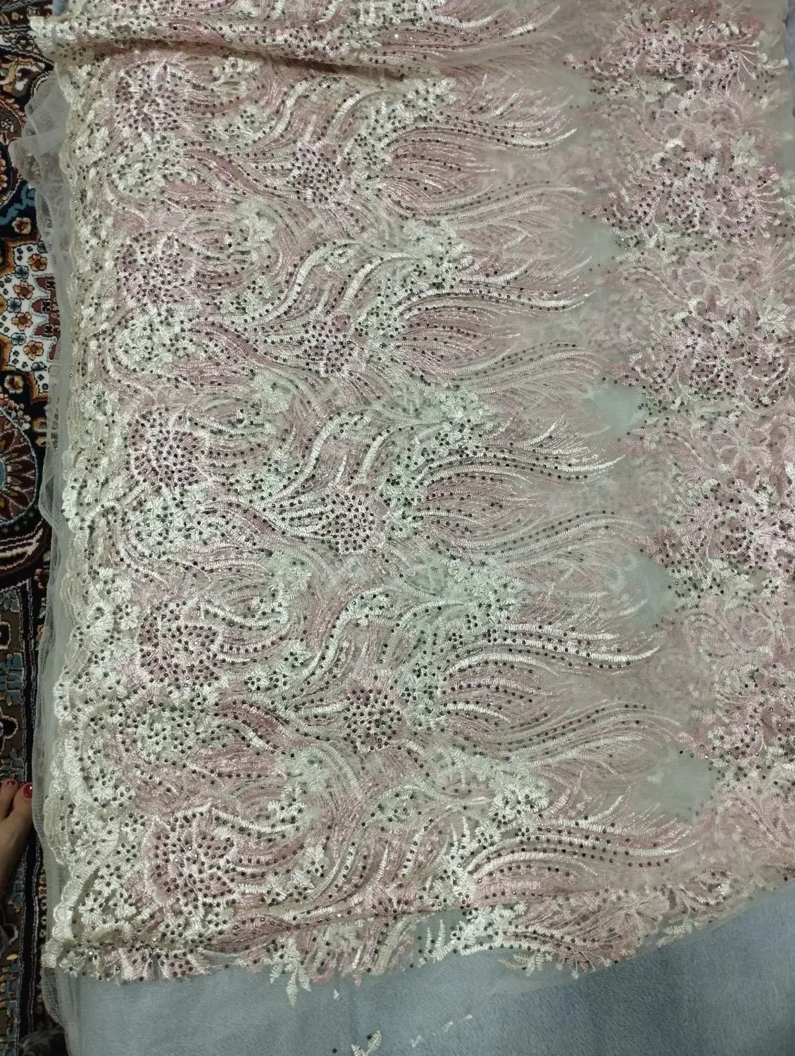 پارچه ی لباس دوخته نشده|لباس|سقز, |دیوار