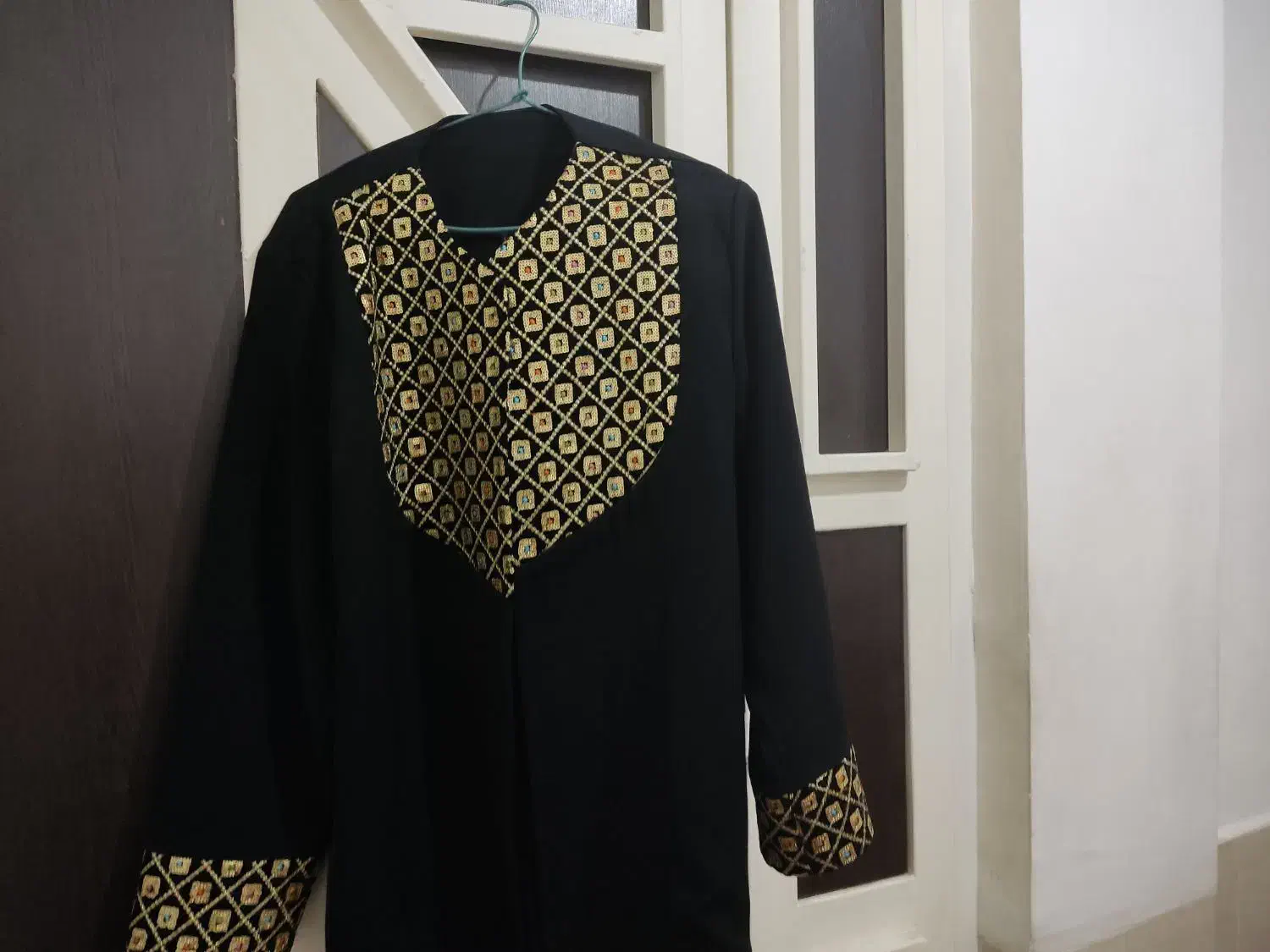 کت کرپ گاواردین|لباس|شیراز, دکتر حسابی|دیوار