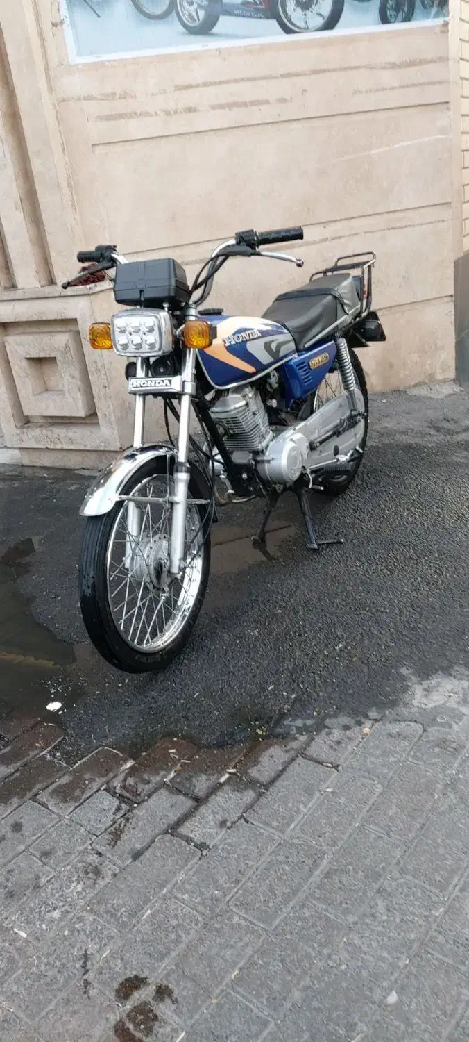 هندا ۱۲۵ درحد مدل۹۴|موتورسیکلت|تبریز, |دیوار