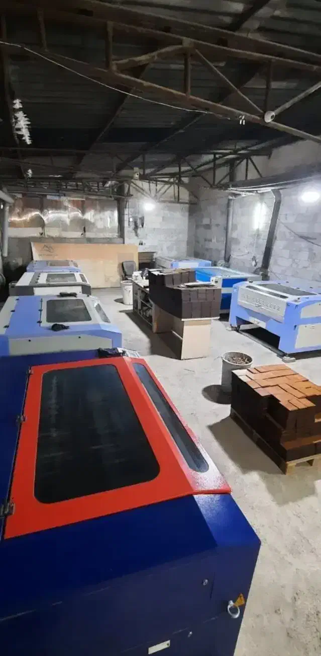 برش لیزری وحکاکی لیزر|خدمات پیشه و مهارت|تبریز, |دیوار