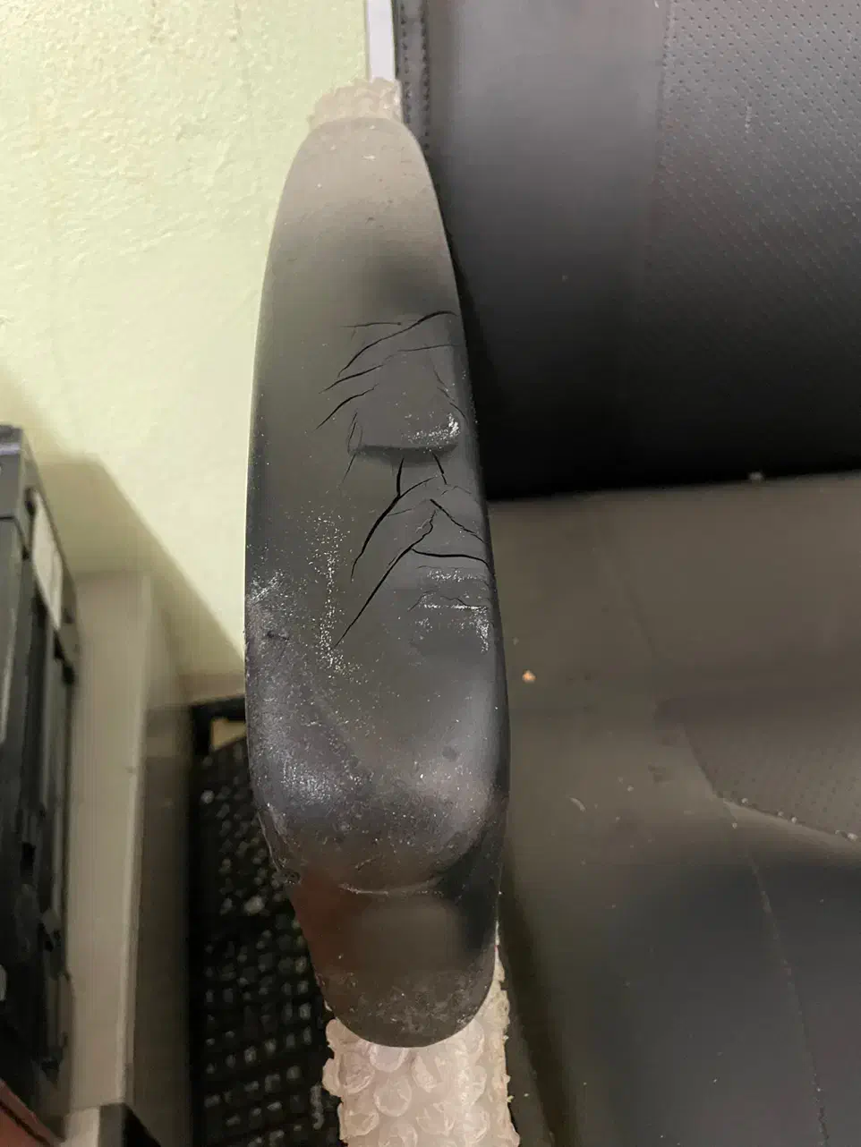 صندلی مدیریت چرخان|مبلمان اداری|رشت, توشیبا|دیوار