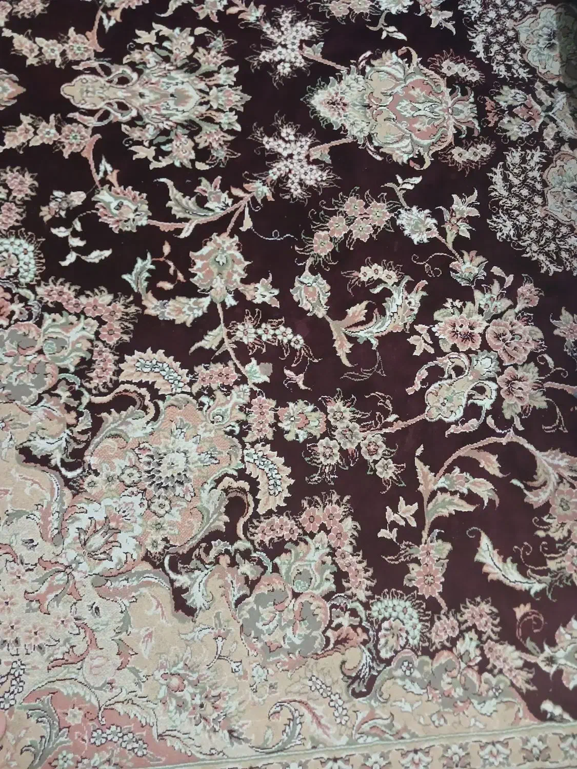 قالی ۱۲ متری|فرش|اهواز, فرهنگ شهر|دیوار