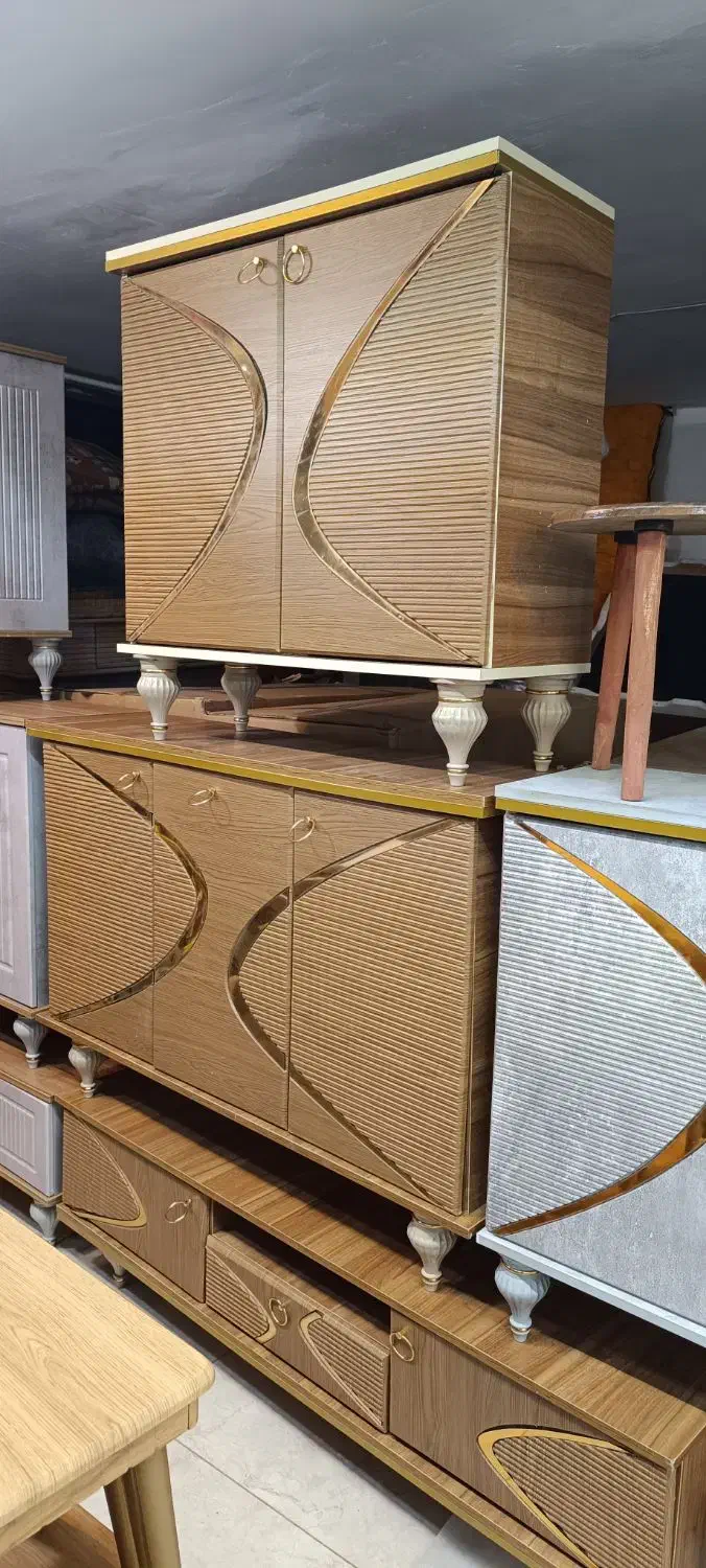 جلومبلی و میزکنسول|مبلمان خانگی و میز عسلی|رشت, گلزاران|دیوار