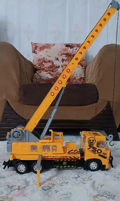 جرثقیل|اسباب‌‌بازی|خمین, |دیوار