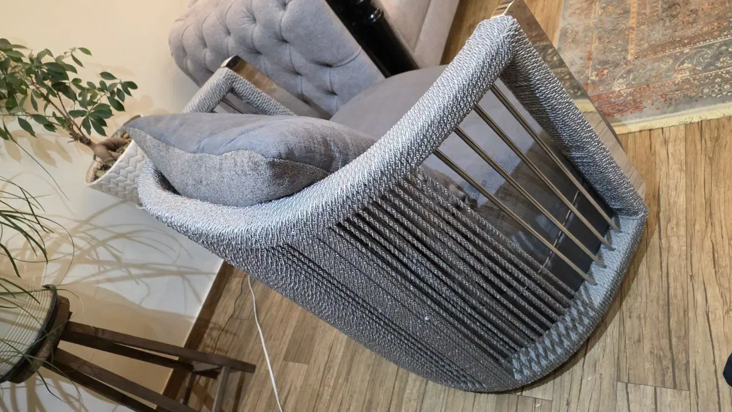 دو عدد راحتی|مبلمان خانگی و میز عسلی|تهران, حشمتیه|دیوار