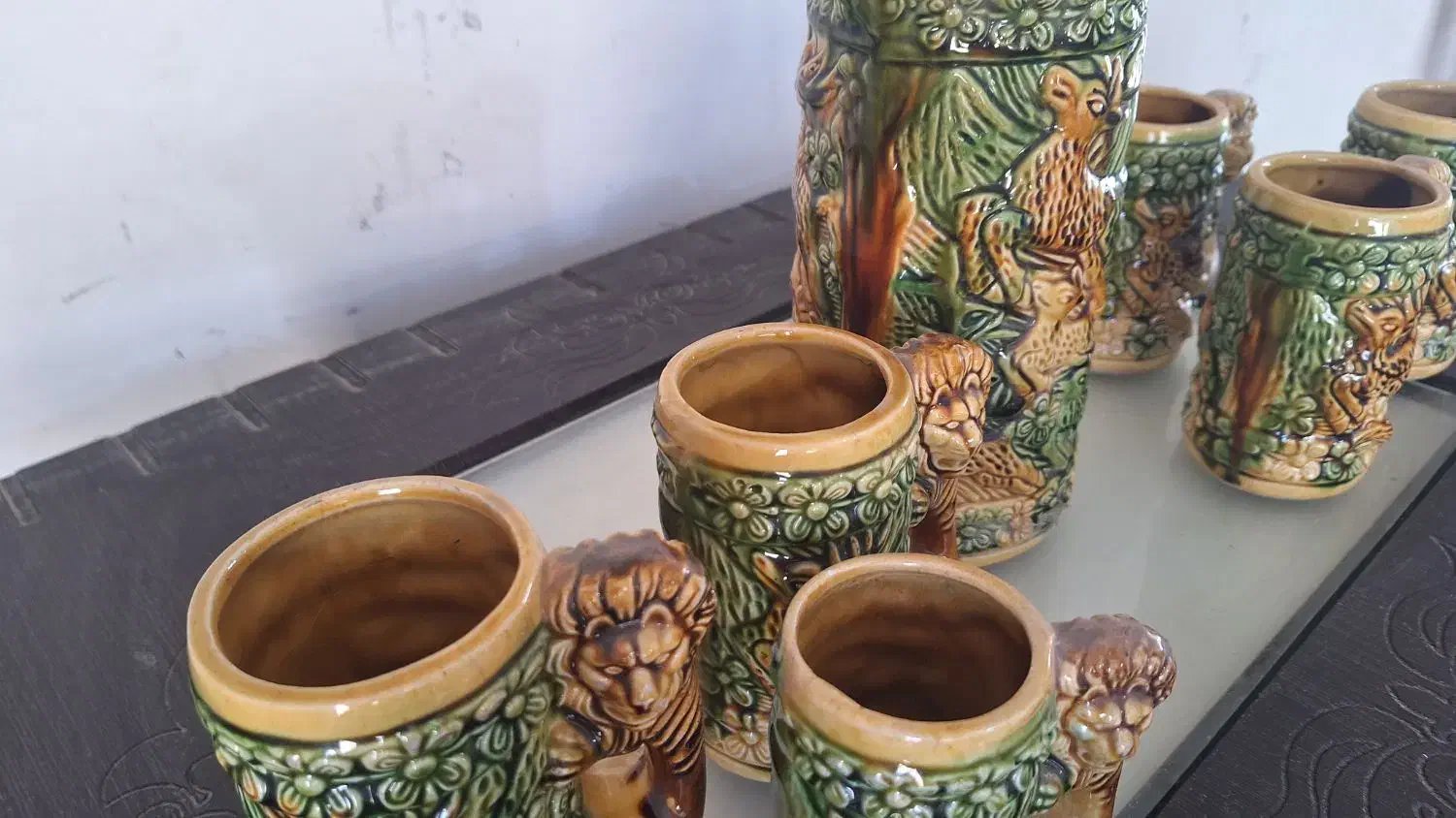 پارچ لیوان قدیمی|کلکسیون اشیاء عتیقه|محمدیه-قزوین, |دیوار