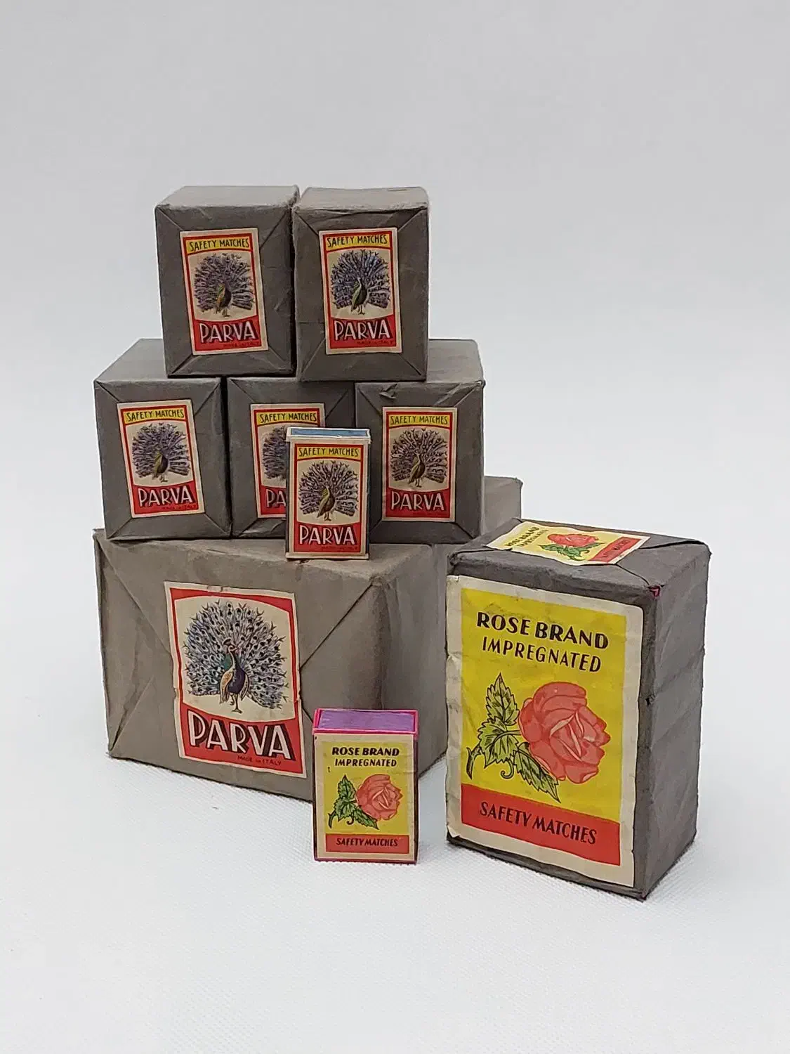 کبریت های قدیمی|کلکسیون اشیاء عتیقه|تهران, چیتگر شمالی|دیوار