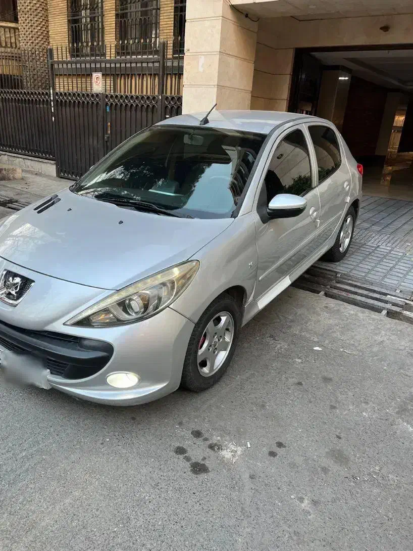 96207 نقدواقساط|خودرو سواری و وانت|اندیشه, اندیشه فاز ۱|دیوار