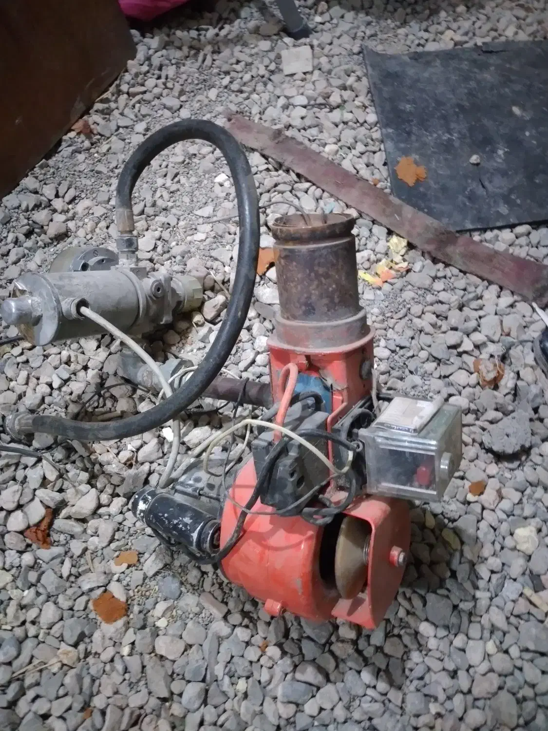 مشعل|آبگرمکن، پکیج، شوفاژ|لنجان, |دیوار